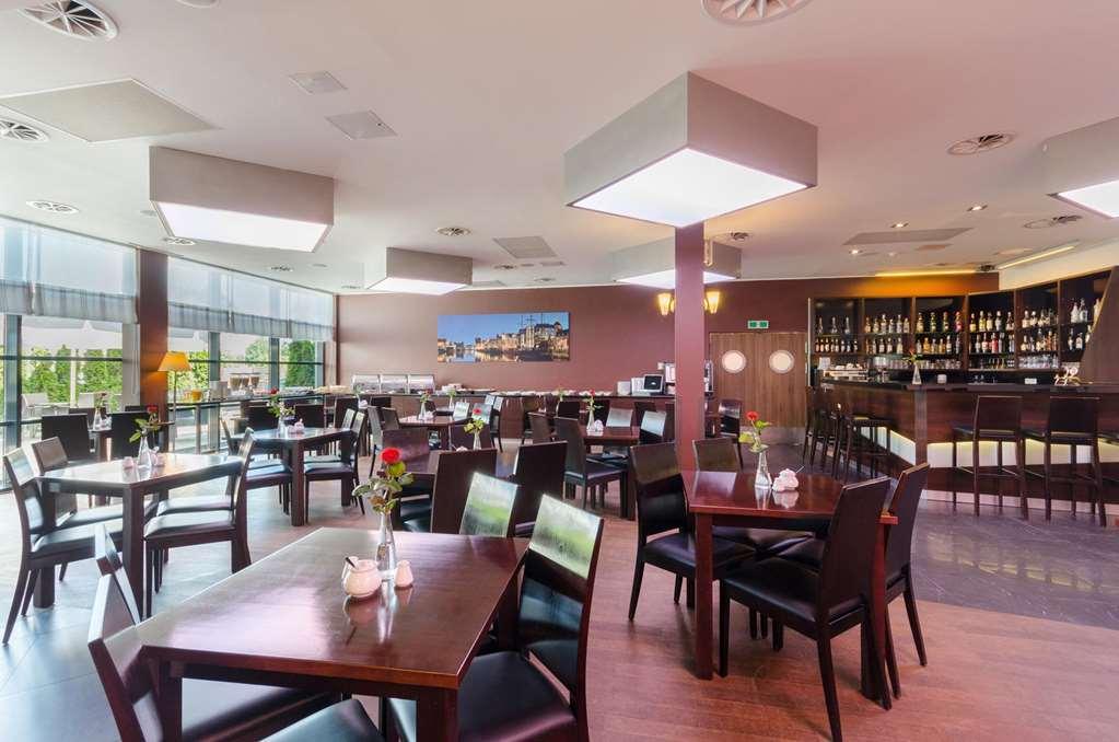 格但斯克福克斯酒店 餐厅 照片